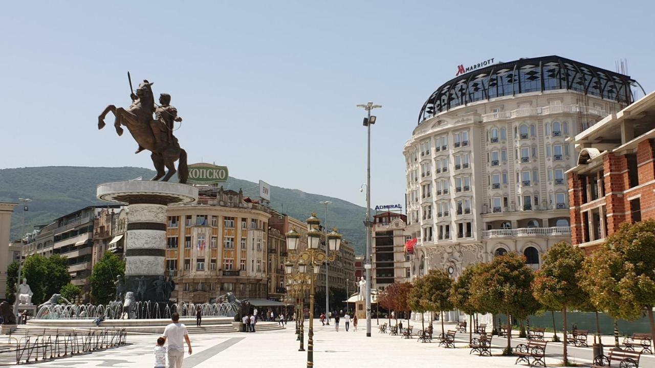 Hotel Square Skopie Exterior foto